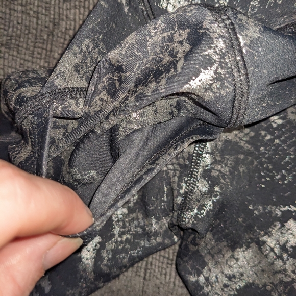 Curves and Combatboots metallic snakeskin print leggings - Picture 3 of 7